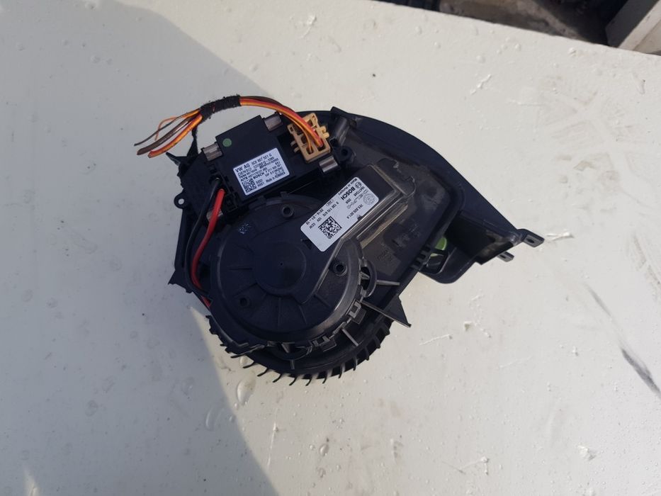 Aeroterma / rezistenta releu trepte plansa bord vw t6