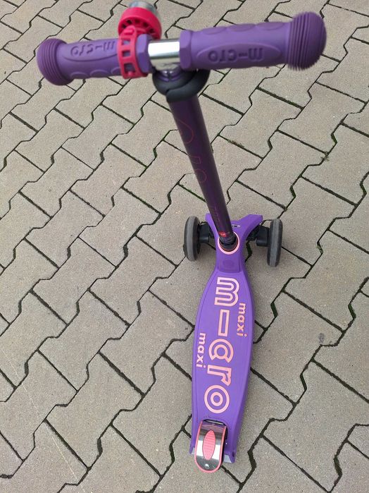 Micro maxi тротинетка