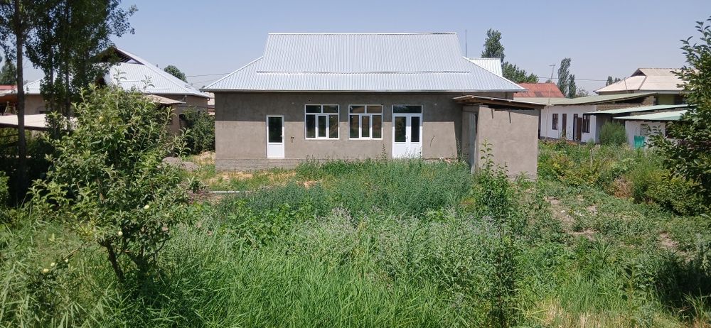 Toshkent viloyati Yuqori Chirchiq tumani  Uy sotiladi