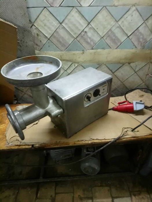 Мясорубка, гушт майдалагич Нагема. Реверс. В перёд, Назад. Четкий.