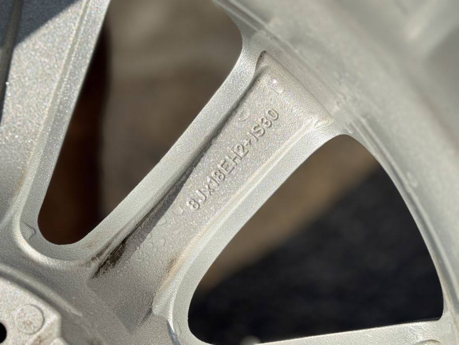 Vand jante aliaj 18 bmw F10 anvelope vara 245/45/18