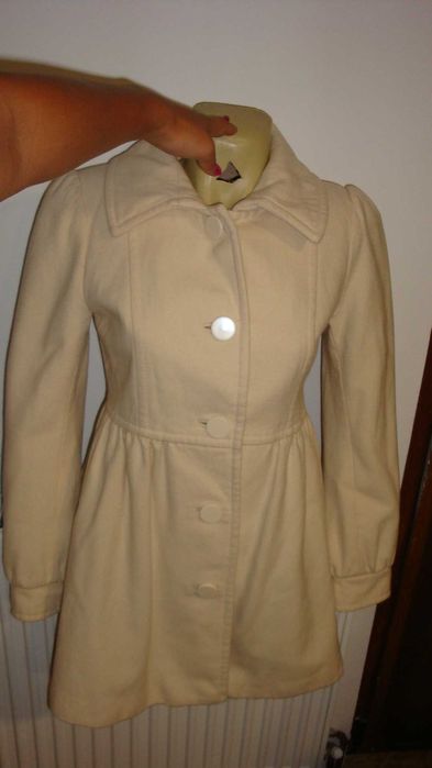 Palton bej/crem lung XS