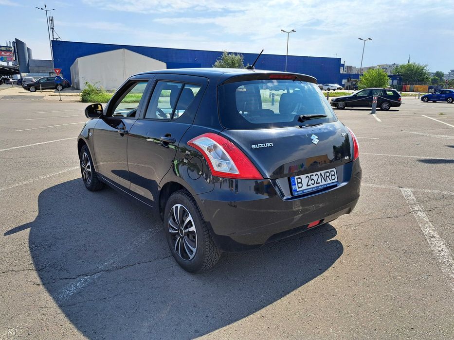 Suzuki SWIFT 4X4 benzina 1.3 an 2014