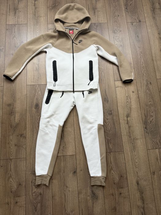 Nike tech fleece