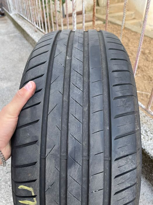Летни Гуми Vredestein Ultrac 235/55/17