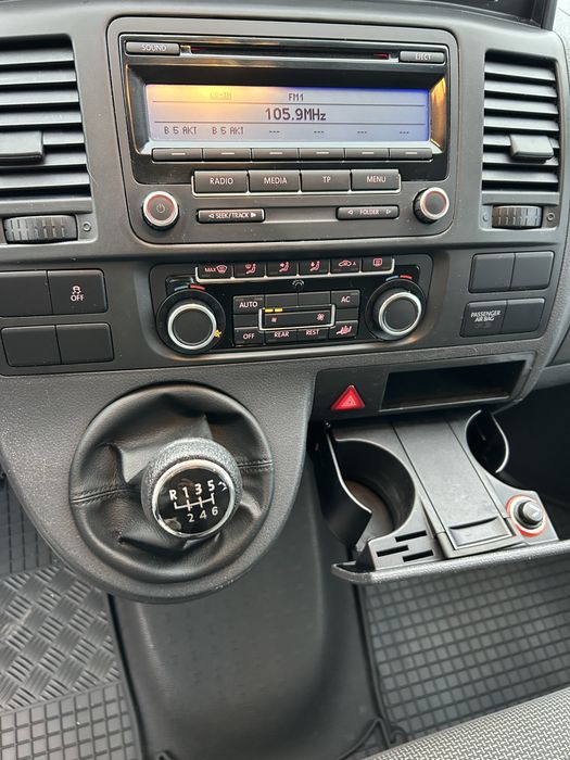 VW Caravele euro 5 unic propietar