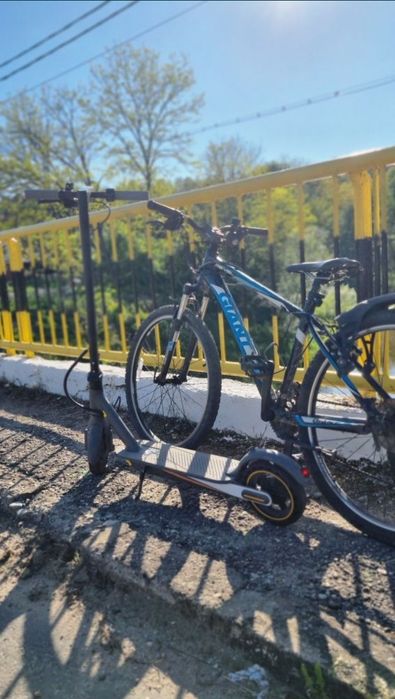 Vând trotineta electrica sau schimb cu bicicleta scuter sau trotineta