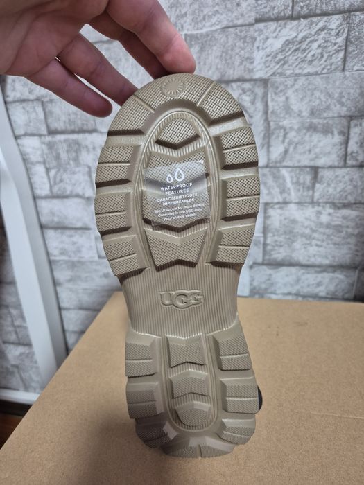 UGG noi ,nepurtate,originale,factura !!!