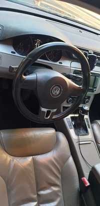Volkswagen Passat combi 1.6 TDI,piele,navi,incalzire scaune