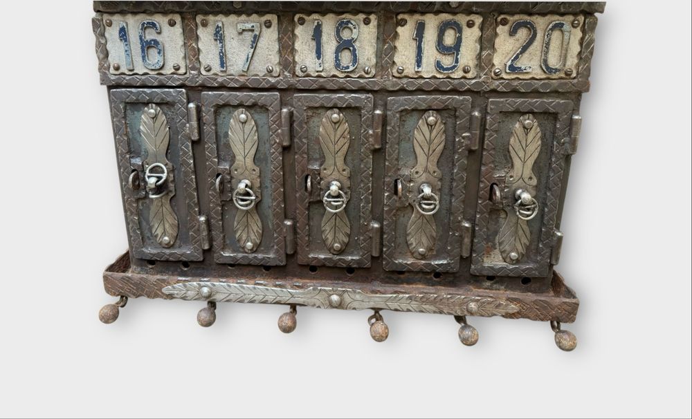 Cutie postala metalica perioada anilor 1920