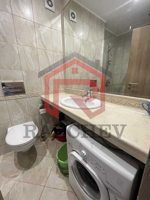 Двустаен апартамент в Затворен комплекс / Аспарухово