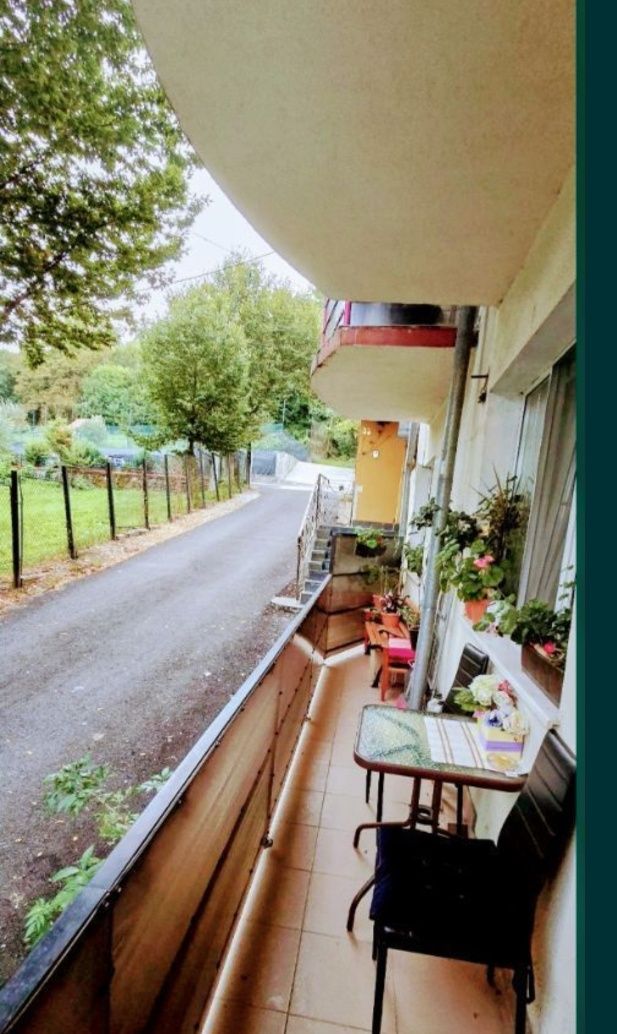 Apartament Codrisor , 2 camere decomandat.