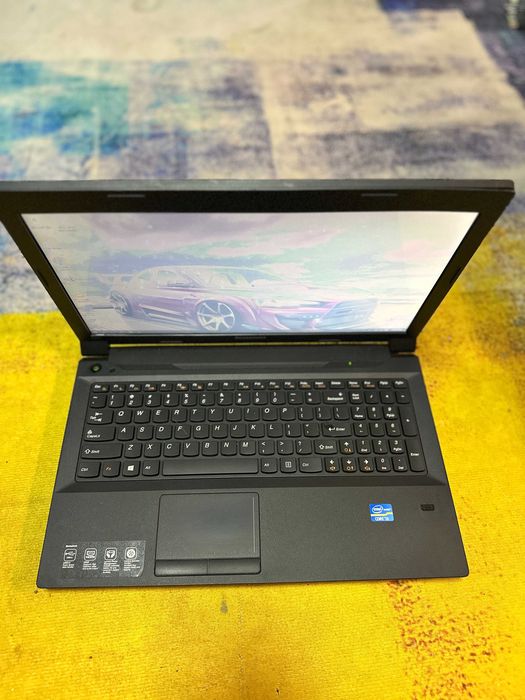 Laptop Lenovo B590, core i3, 6 gb ddr3 ram, windows 10