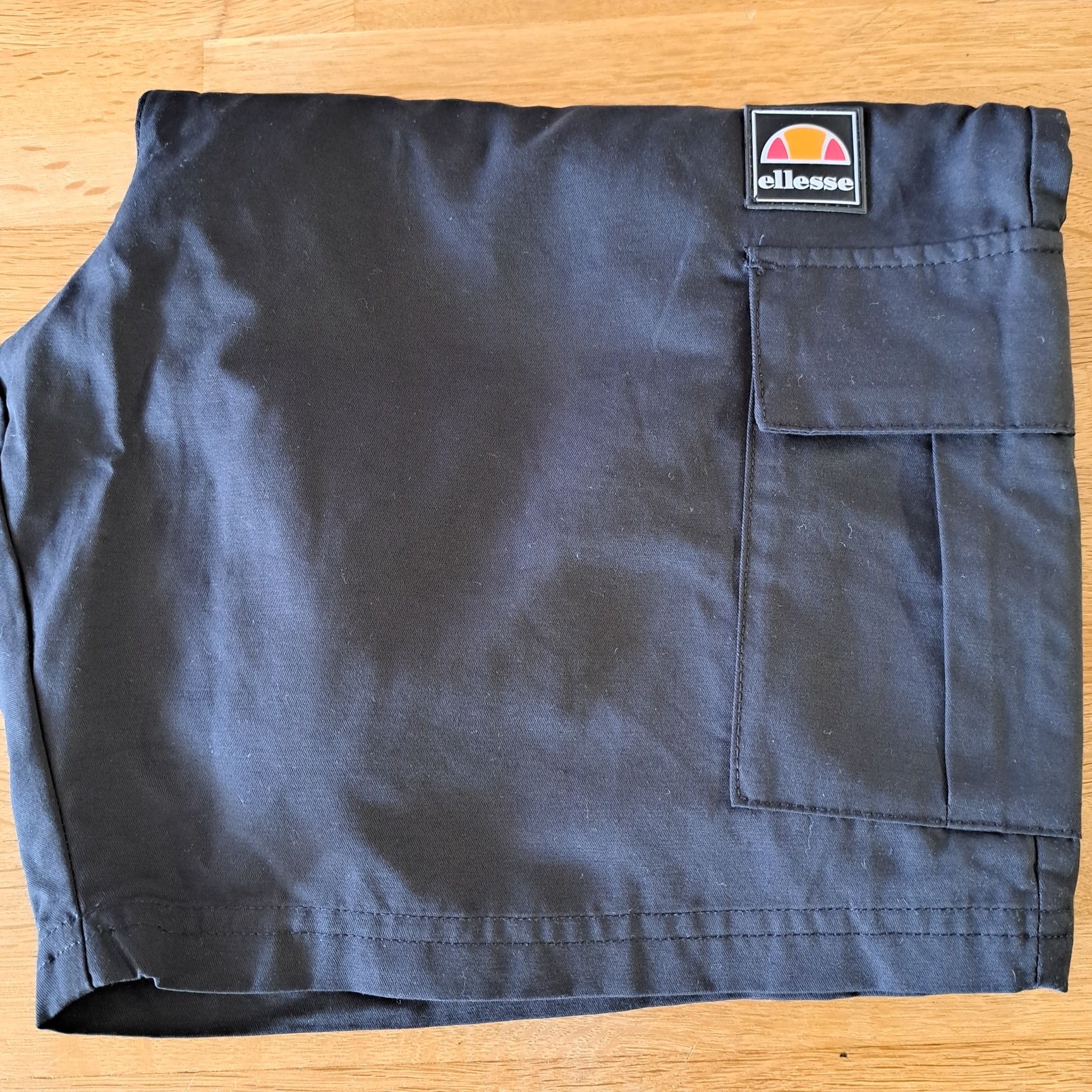Къси панталони ellesse