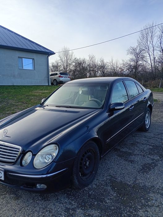Vând Mercedes Benz E 270