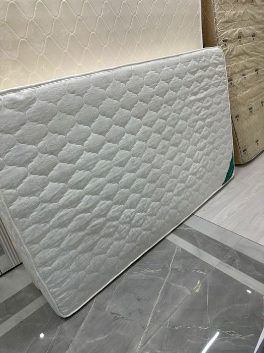 Продам матрас б/у
