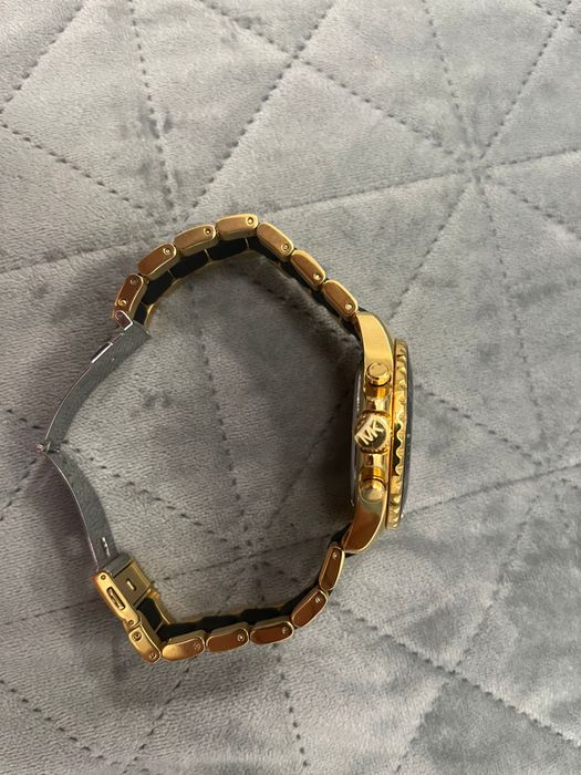 Vand un ceas Michael Kors