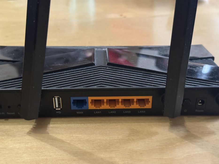 Продам роутер tp-link ax20