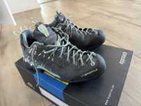 Semighete la sportiva Hyper GTX W