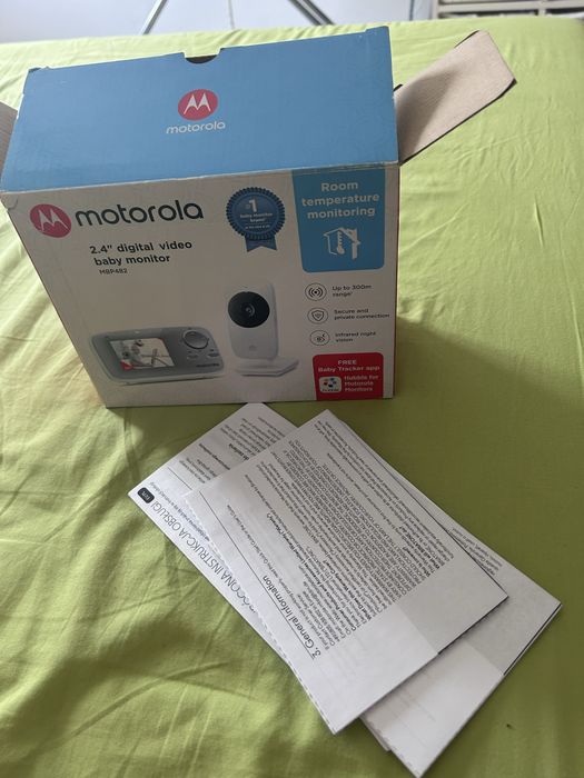 Marsiupiu si camera video bebelusi