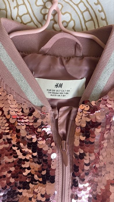 Детская курточка на девочку