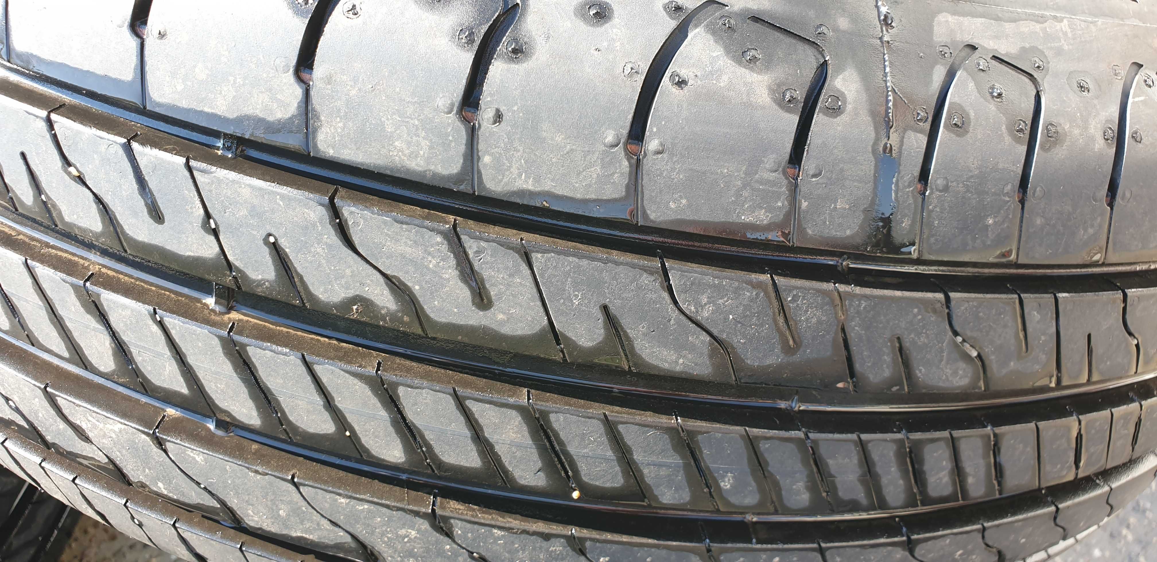 Anvelope vara 235/60 R18 103V SUV/4x4 Goodyear EFFICIENTGRIP 2