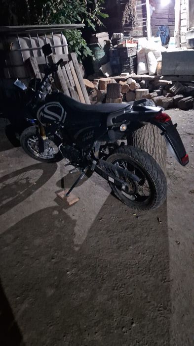 Supermoto chinezesc aproape nou