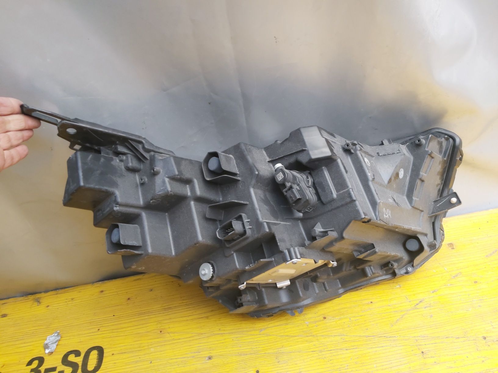 Фар Renault Trafic 2022г full led