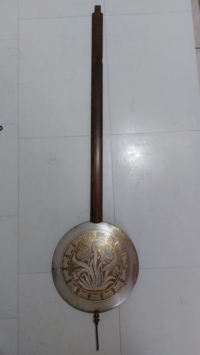 pendul ceas de podea