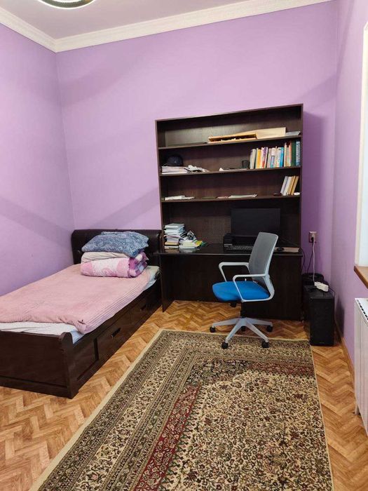 ул.Олтинводий (ул.Венгерская) Аэропорт 5,4-сот 5-ком 165 м² фасад 20 м