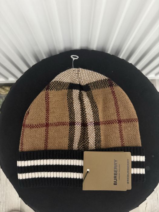 Fes,Caciula UniiSex LOUIS VUITTON