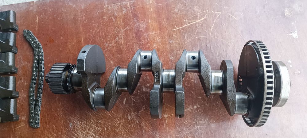 Vibrochen Arbore cotit,Capac, Fulie Vibrochen ,Skoda Octavia 2 1.6  BG