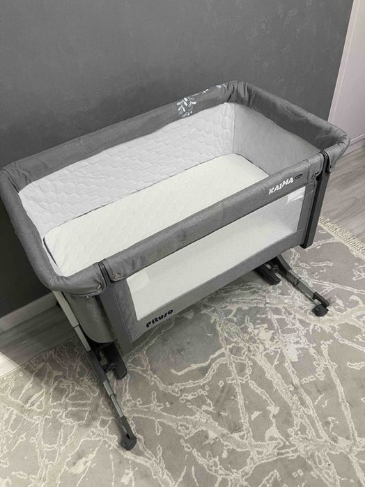 Детская кроватка для новорожденных