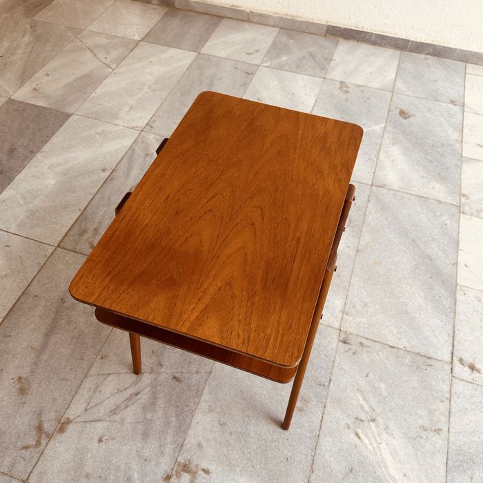 Винтидж масичка в скандинавски стил / Mid-Century Modern Швеция 1960 г