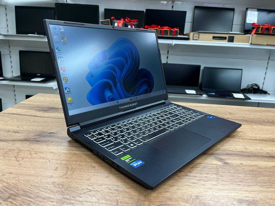 Игровой Thunderobot Core i5-12*ОЗУ16*SSD1tb+512*Для графический прог