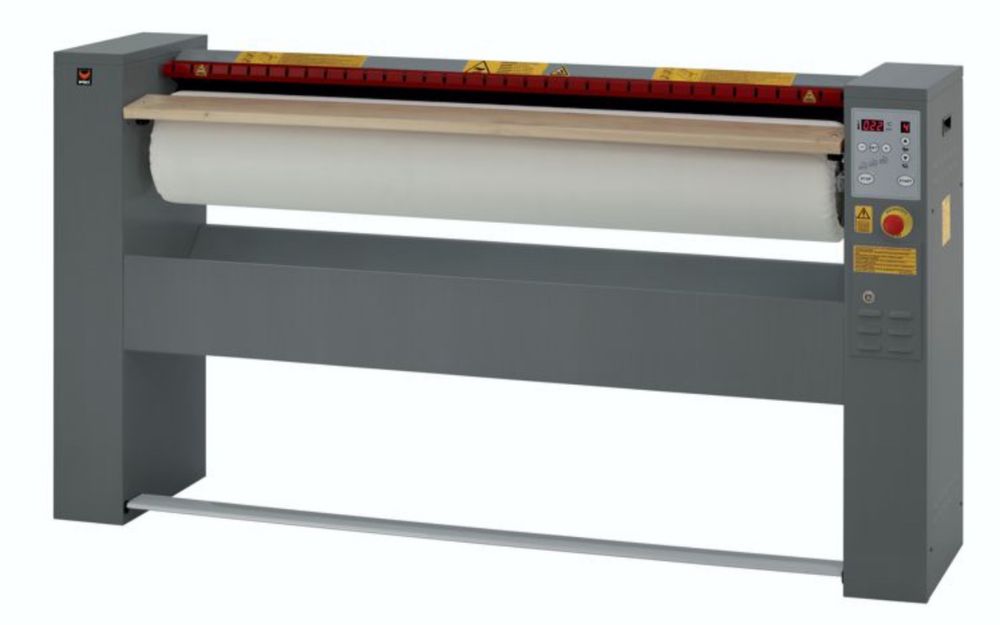 Calandru Calcat industrial 1,8 M . Folosit 1 An . Marca Gradimpianti