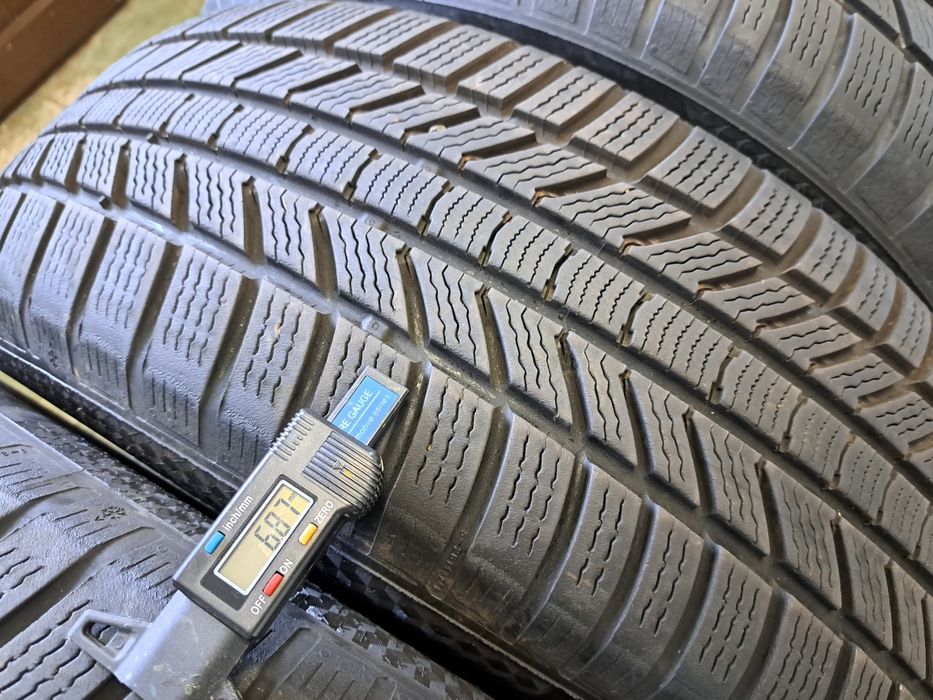 4 anvelope 235/60 R18 Continental