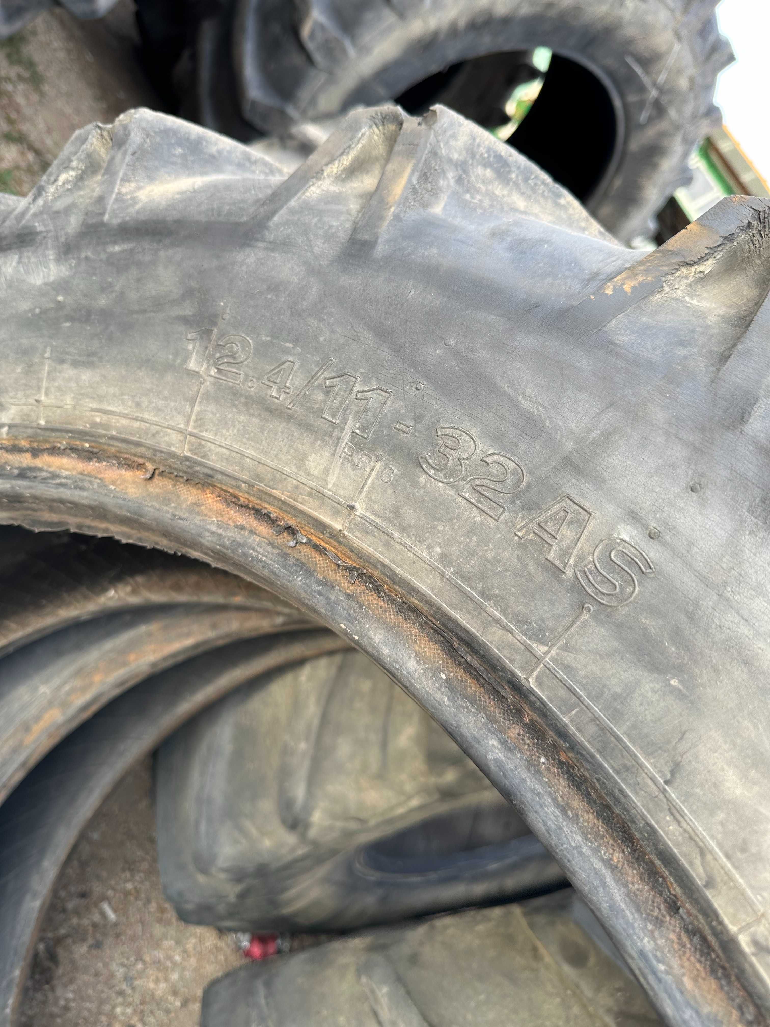 Anvelope sh 12.4 R32 Semperit