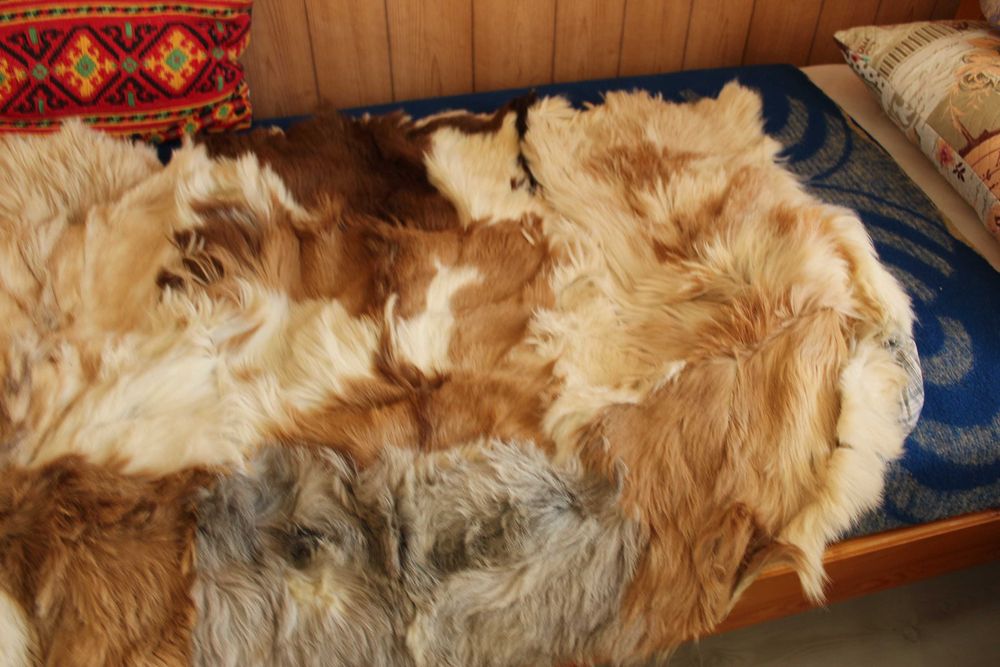 Естествени животински кожи за декорация