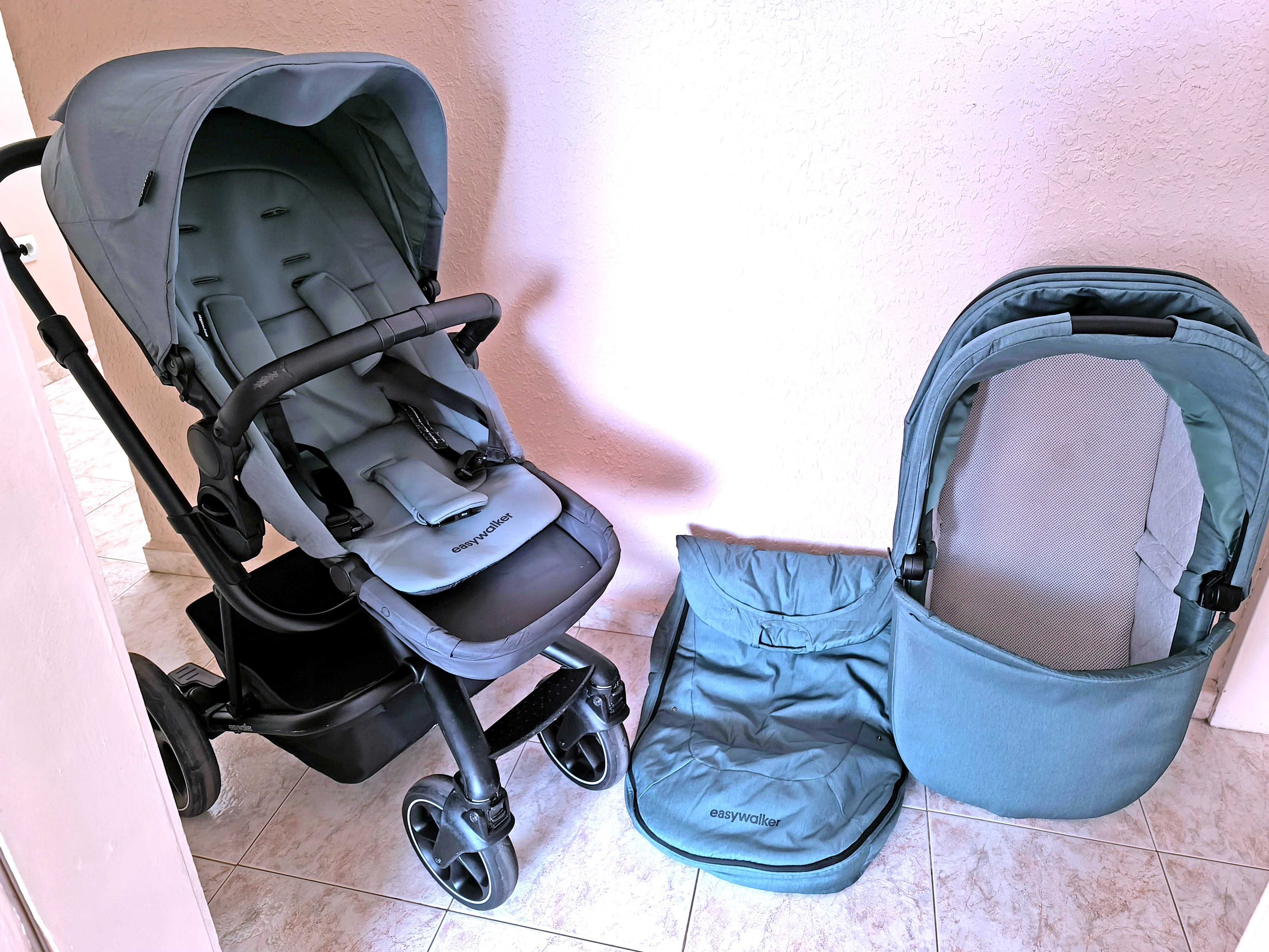 Бебешка количка Easywalker Harvey 3  + подаръци