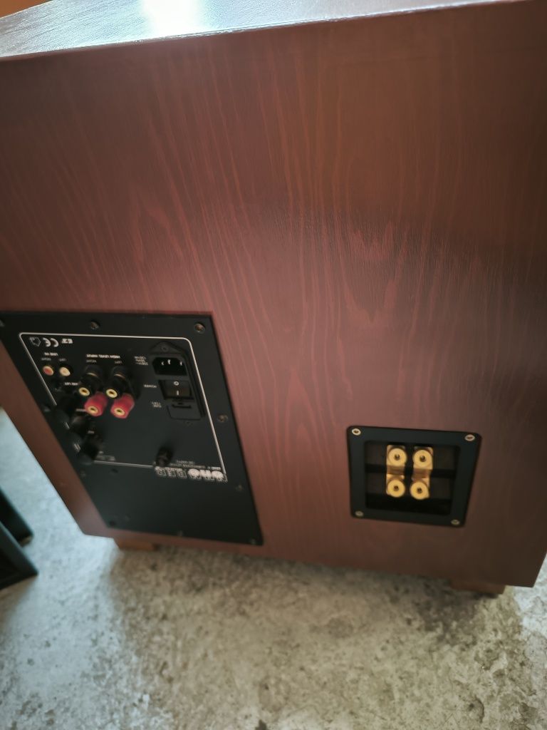 Субуфер Monacor Number One sam-1