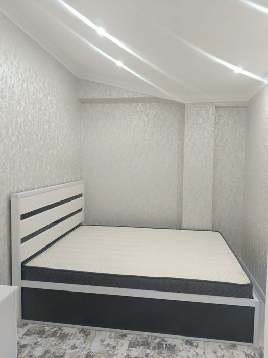 Shota Rustaveli koʻchasida 2 xonali kvartira ijaraga beriladi