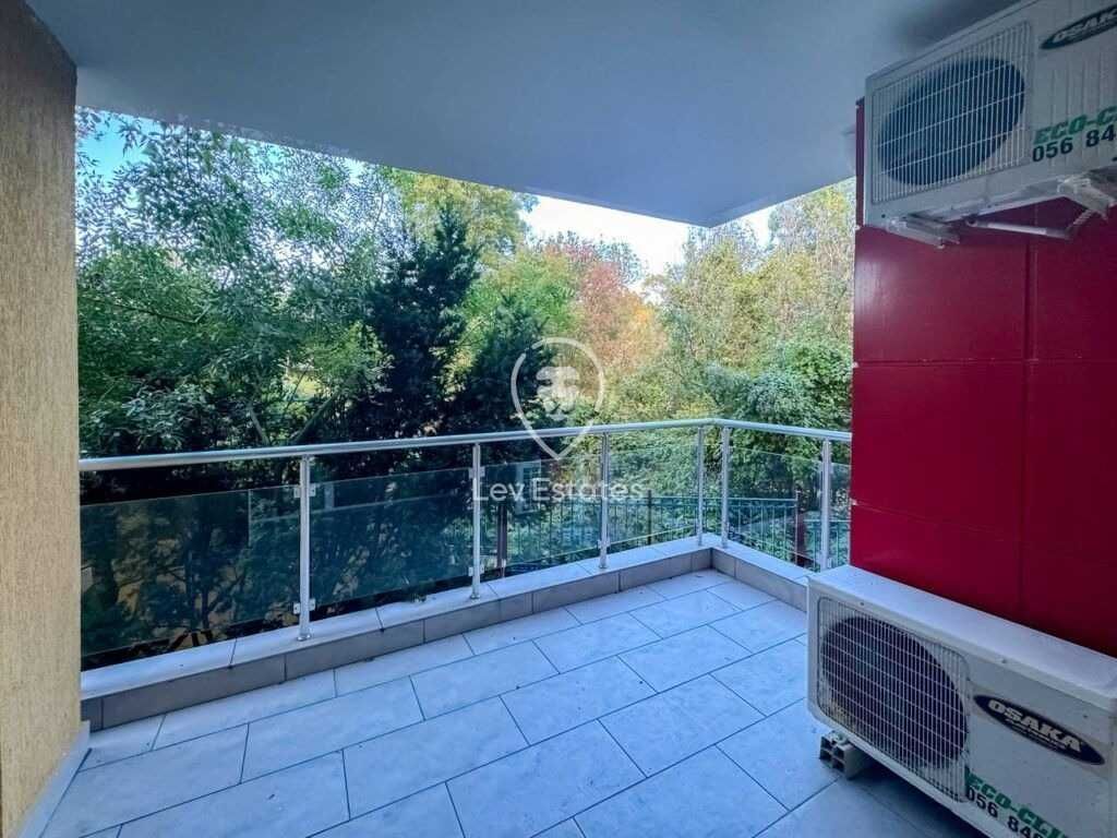 Продава се Двустаен апартамент в Китен - 68 кв.м за 1103 €/кв.м - Снимка #8