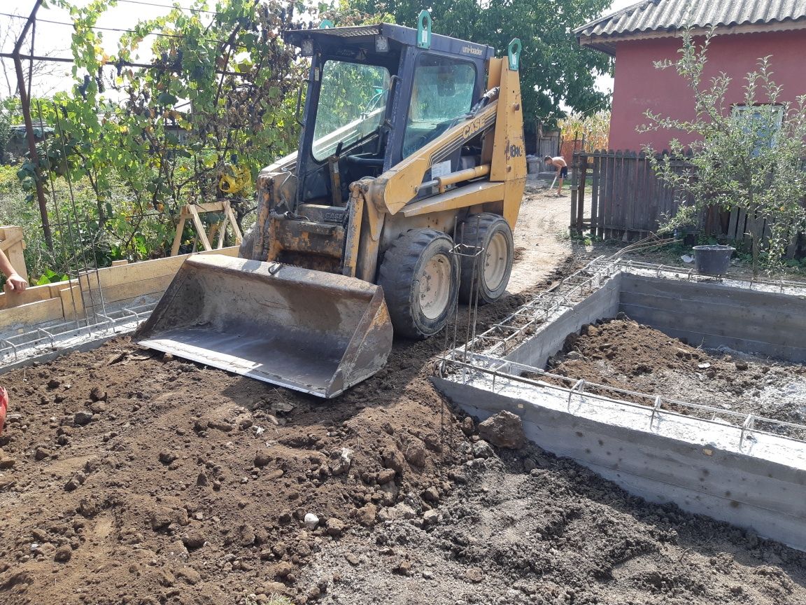 Ofer servicii cu bobcat ,si cu miniexcavator .,umplutura,tractări auto