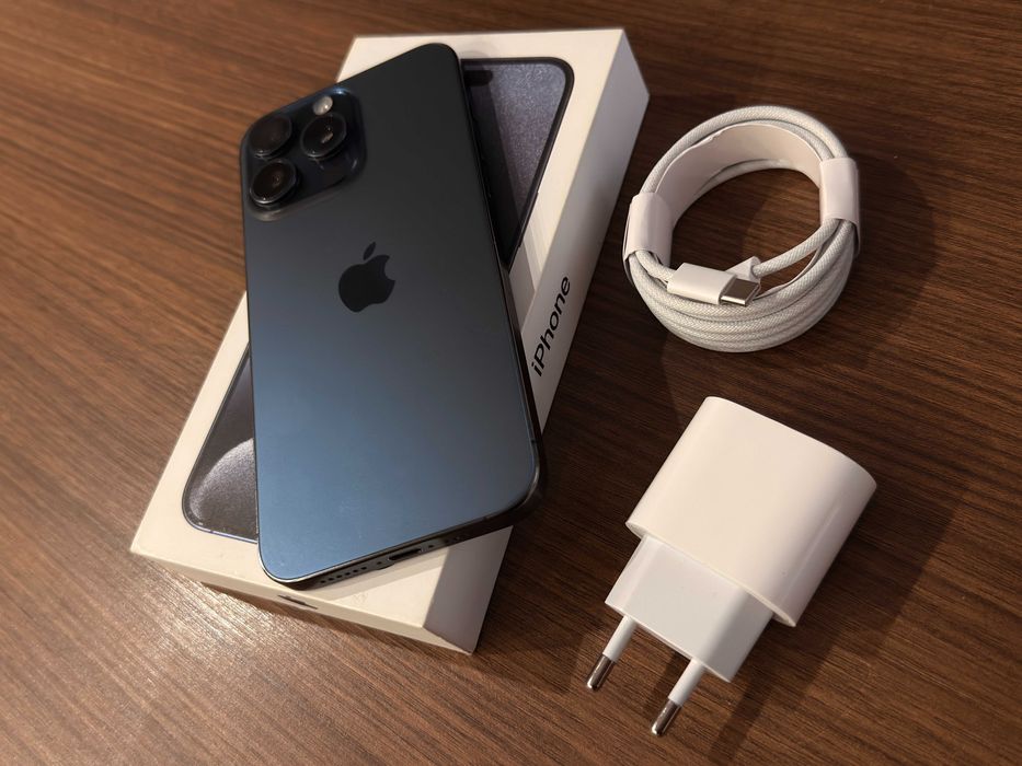 iPhone 15 Pro Max /Blue Titanium/512 GB/Като нов с Аксесоари