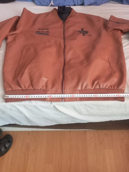 Vand geaca piele sport ecologică   nouă marimea 5 -   6 xl