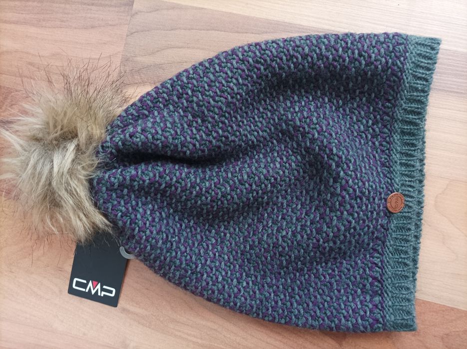 Нови шапки CMP/Barts