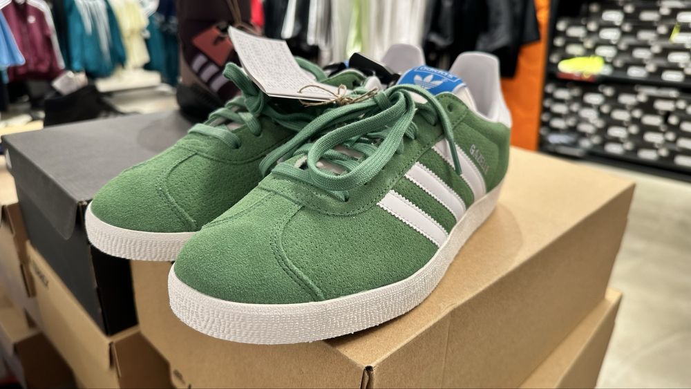 Adidas Gazelle , originali din piele naturala ( 41.1/3 )