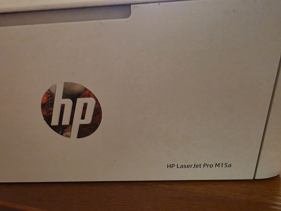 Printer HP M15a.
