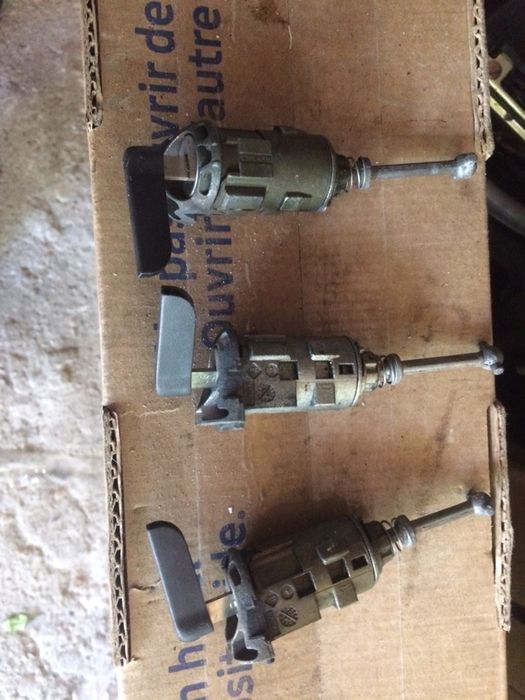 megane brek bara spate si alte piese